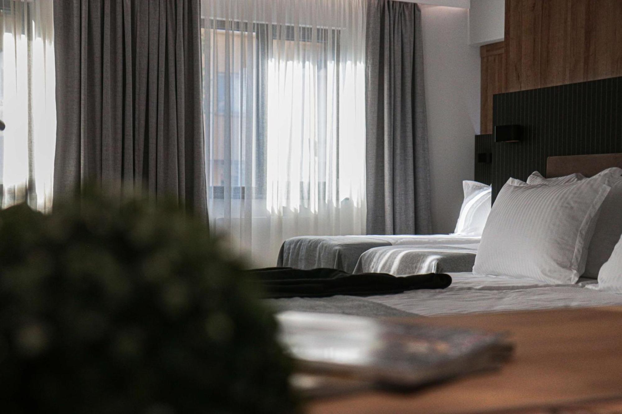 Best Western Plus Lozenetz Hotel Sofia Esterno foto