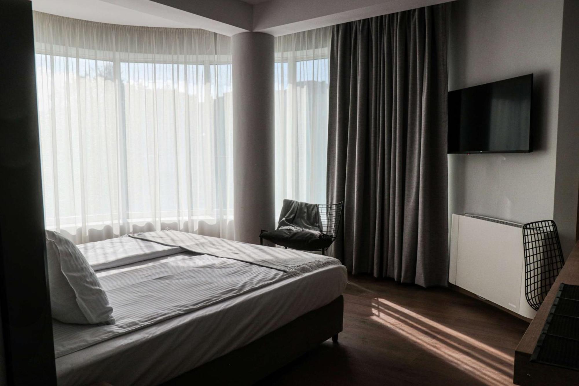 Best Western Plus Lozenetz Hotel Sofia Esterno foto