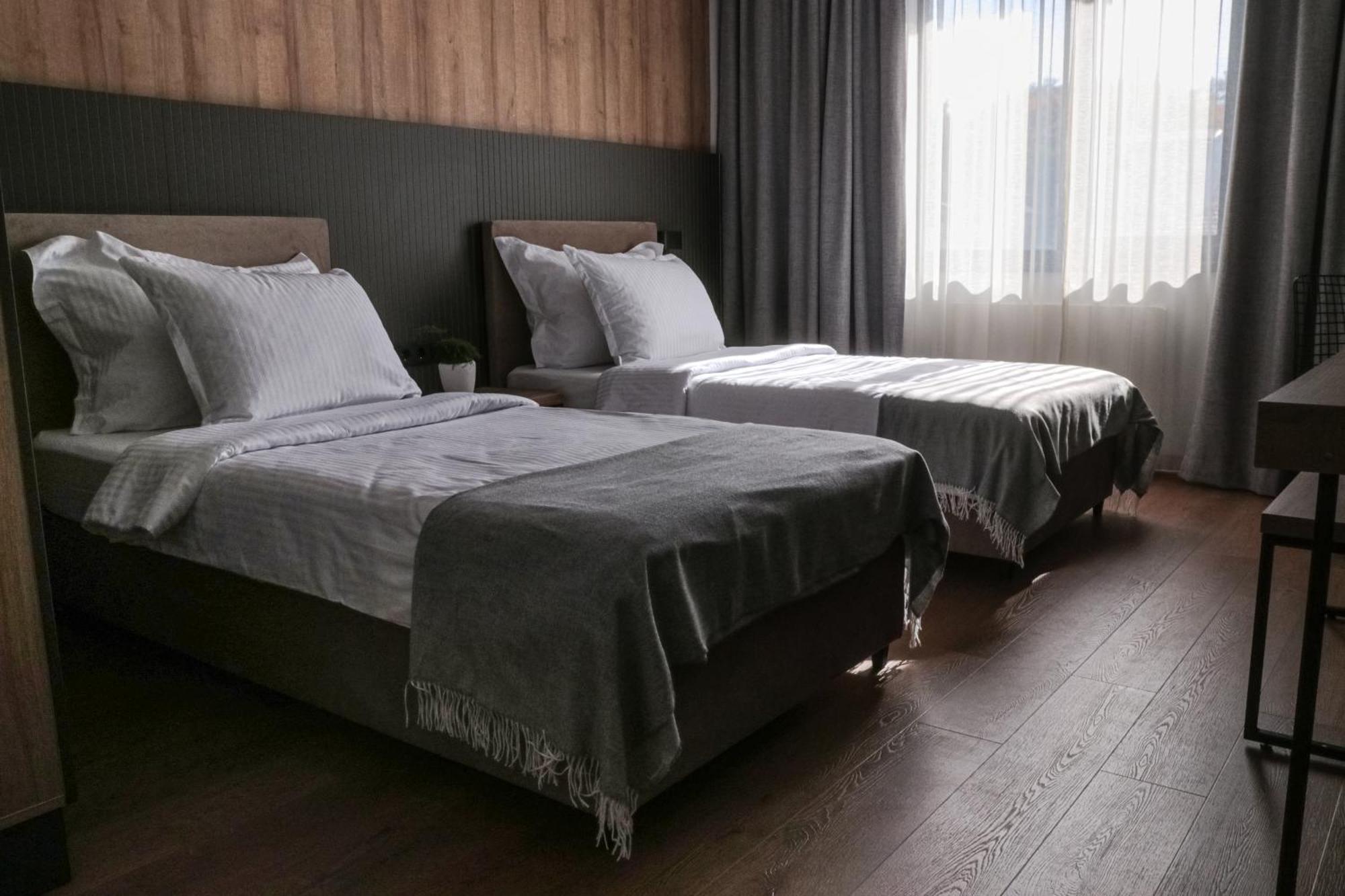 Best Western Plus Lozenetz Hotel Sofia Esterno foto