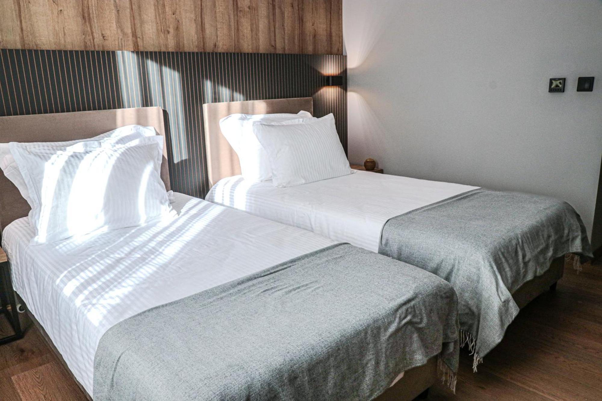 Best Western Plus Lozenetz Hotel Sofia Esterno foto
